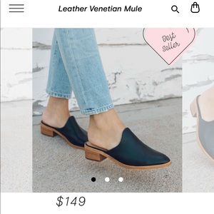 Soludos Black Venetian Mules